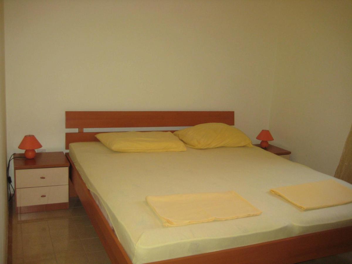 Apartments Zmaj ซาวาลา ภายนอก รูปภาพ